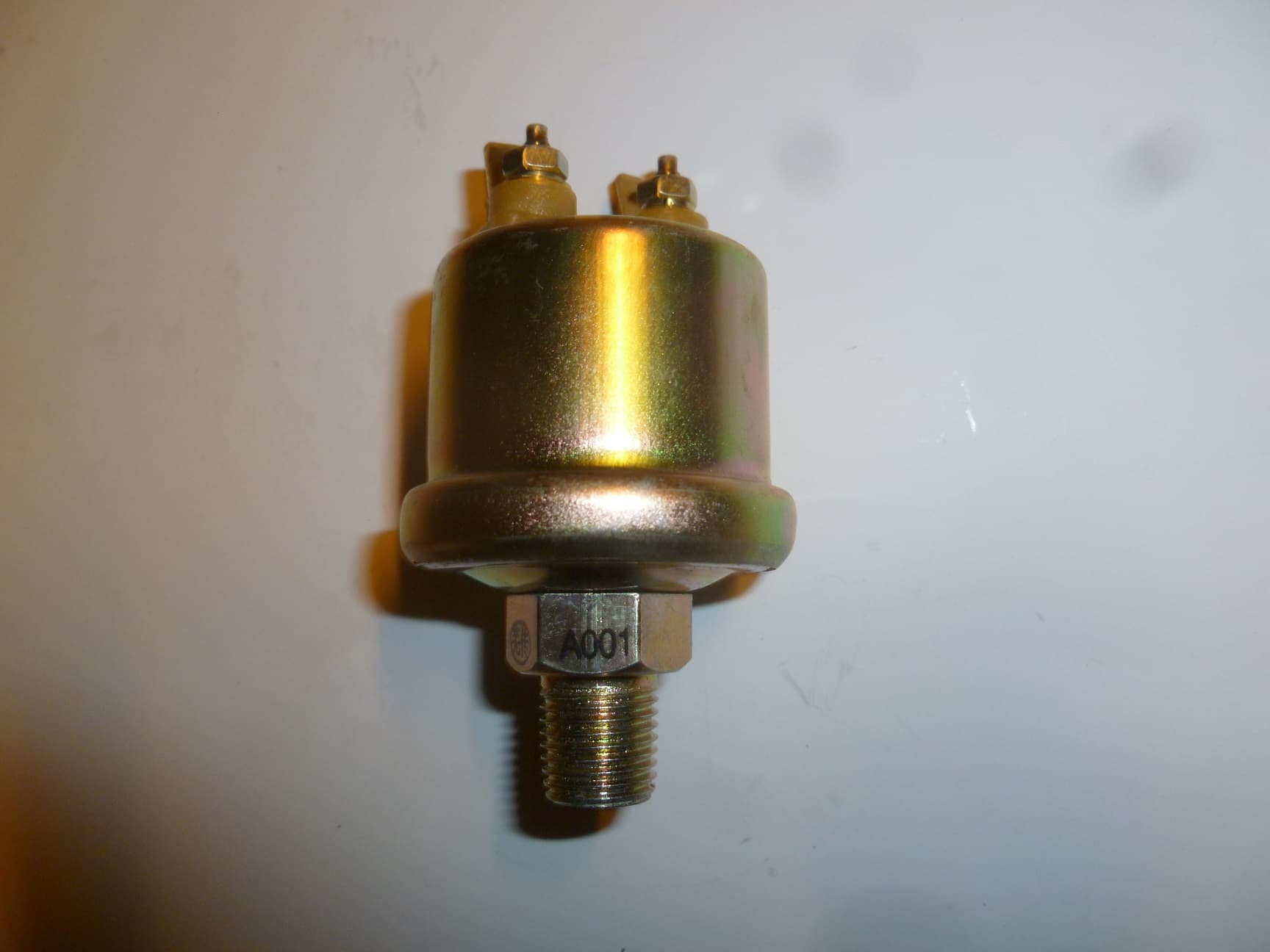 Датчик давления масла (D=13 мм) TDY 30,33 4L/Oil pressure sensor (YS1A480Q-5-01500)