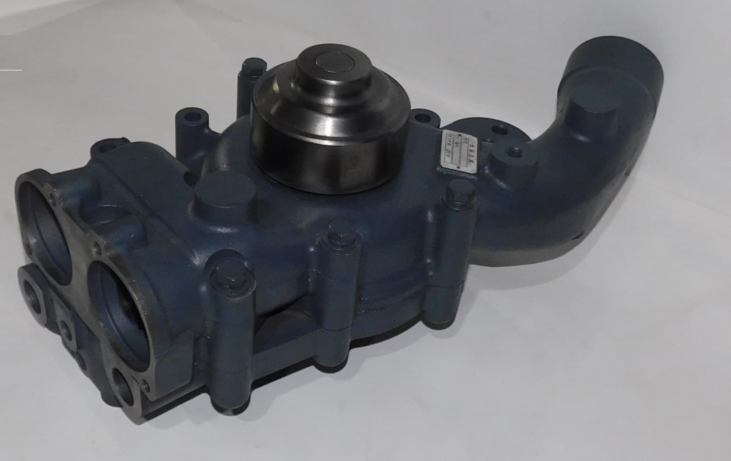 Насос водяной 6М21 без патрубка /Water Pump without connection pipe (1001044631; 1001803757)