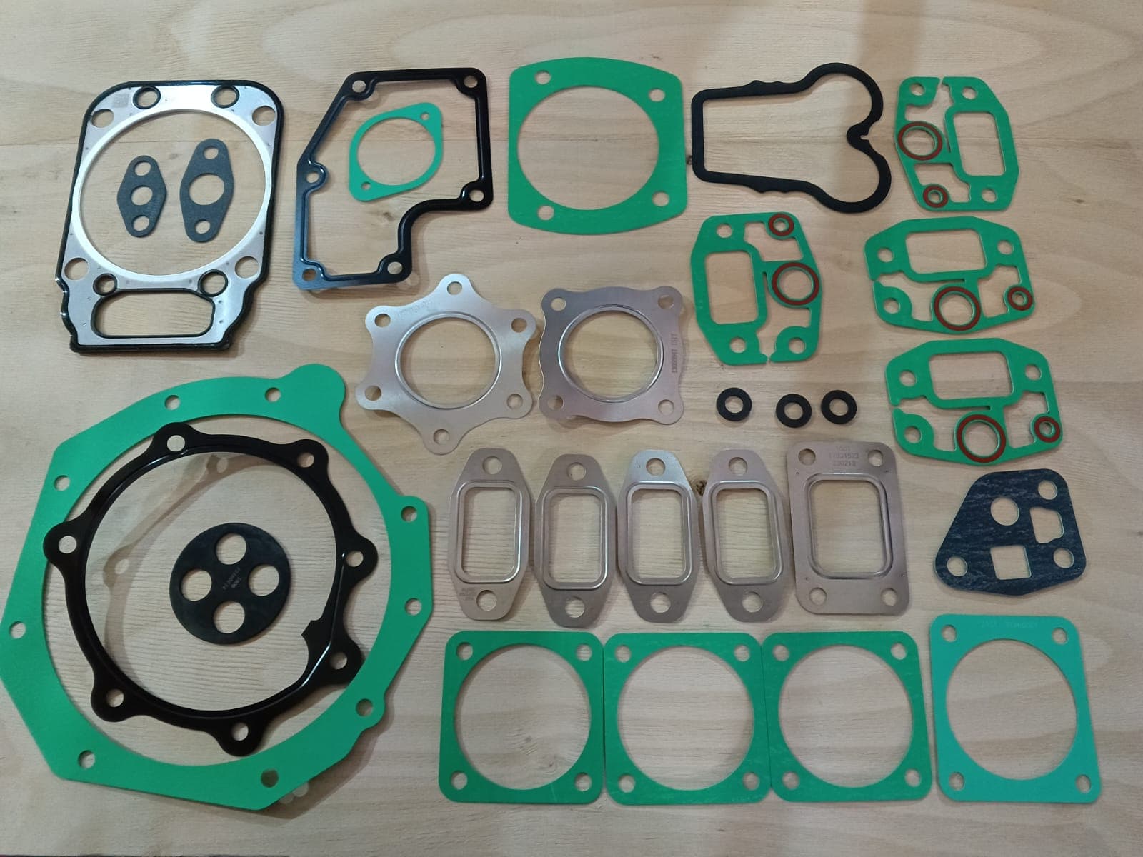 Комплект уплотнений двигателя 4М11/Engine seal kit