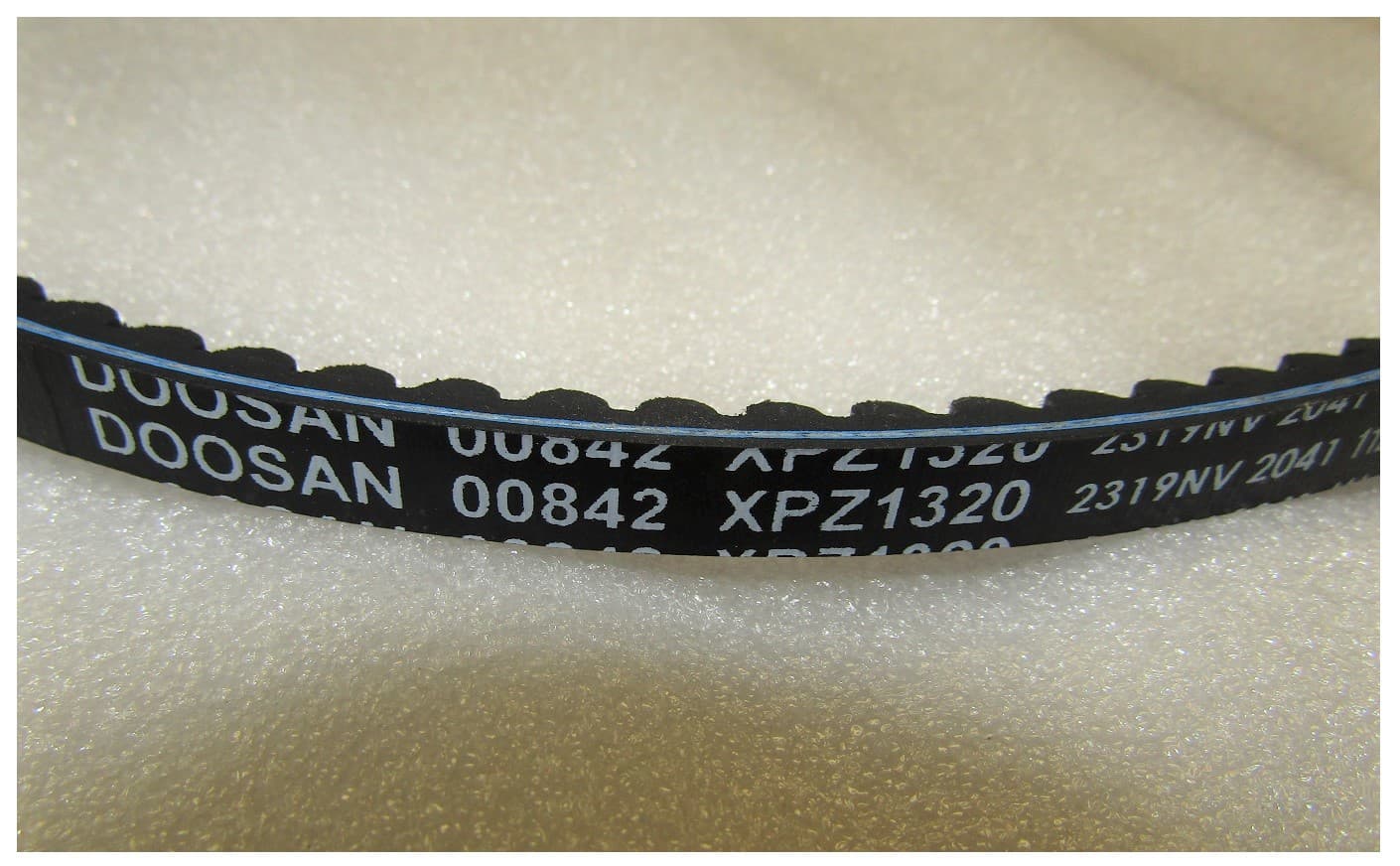 Ремень приводной вентилятора DP180LA/Fan belt,130205-00842; XPZ 1320