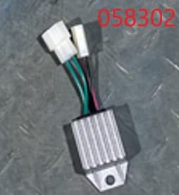 Реле зарядки АКБ SGG 11000E3Ui,LT196FiE Lt / Charging voltage regulator relay (1.03.06.99.0217)
