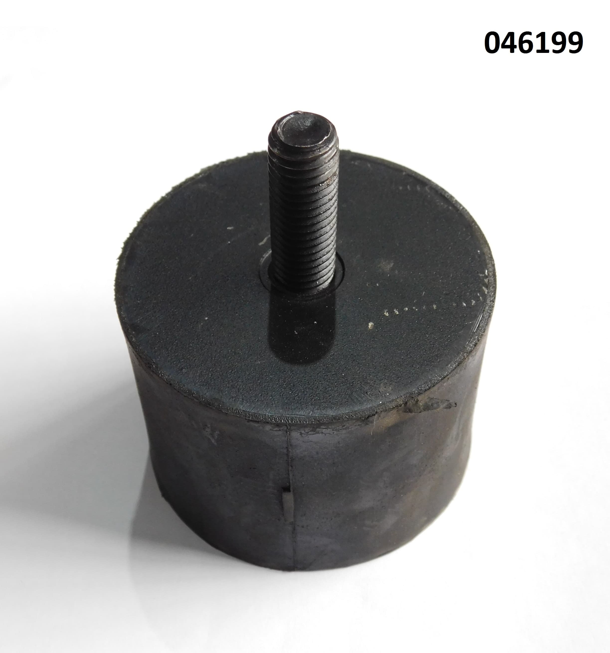 Амортизатор (70х50х1Ш М12х32) платформы двигателя TSS-CP-220/Rubber shock absorber, CNP330Y-1-C42 (3140000121)