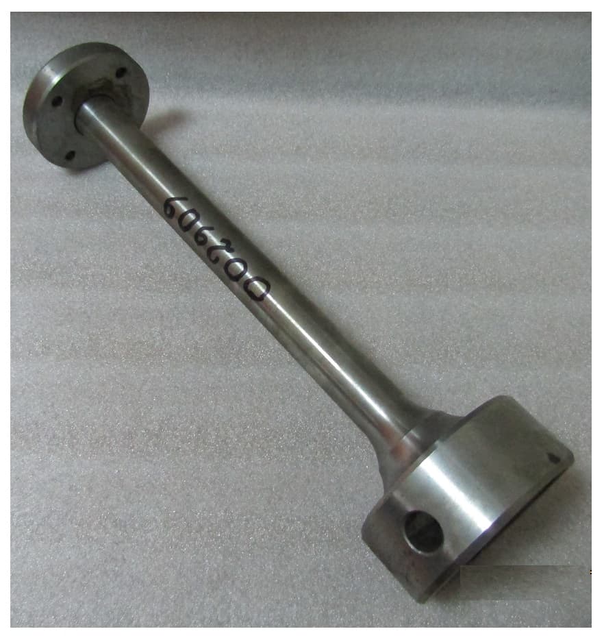 Шток толкатель пружин с опорой  RM80H/Piston Rod (R680803301,R680803303)
