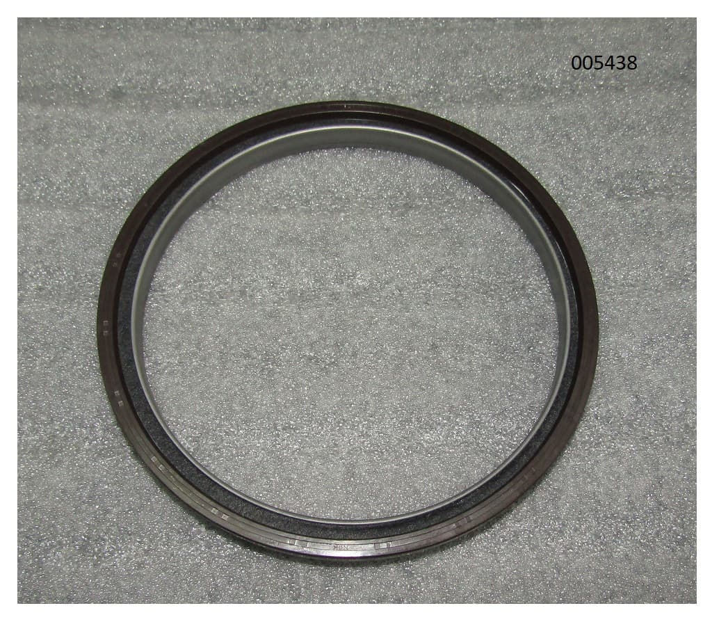 Сальник (135х160х10) вала коленчатого задний P126TI/Oil seal rear (65.01510-0158;65.01510-0027; 401