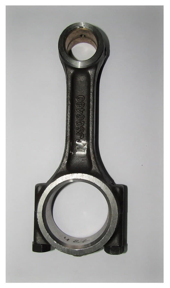 Шатун TDQ12 3L (Головка не скошена)/Connecting rod (pin's head is straight)