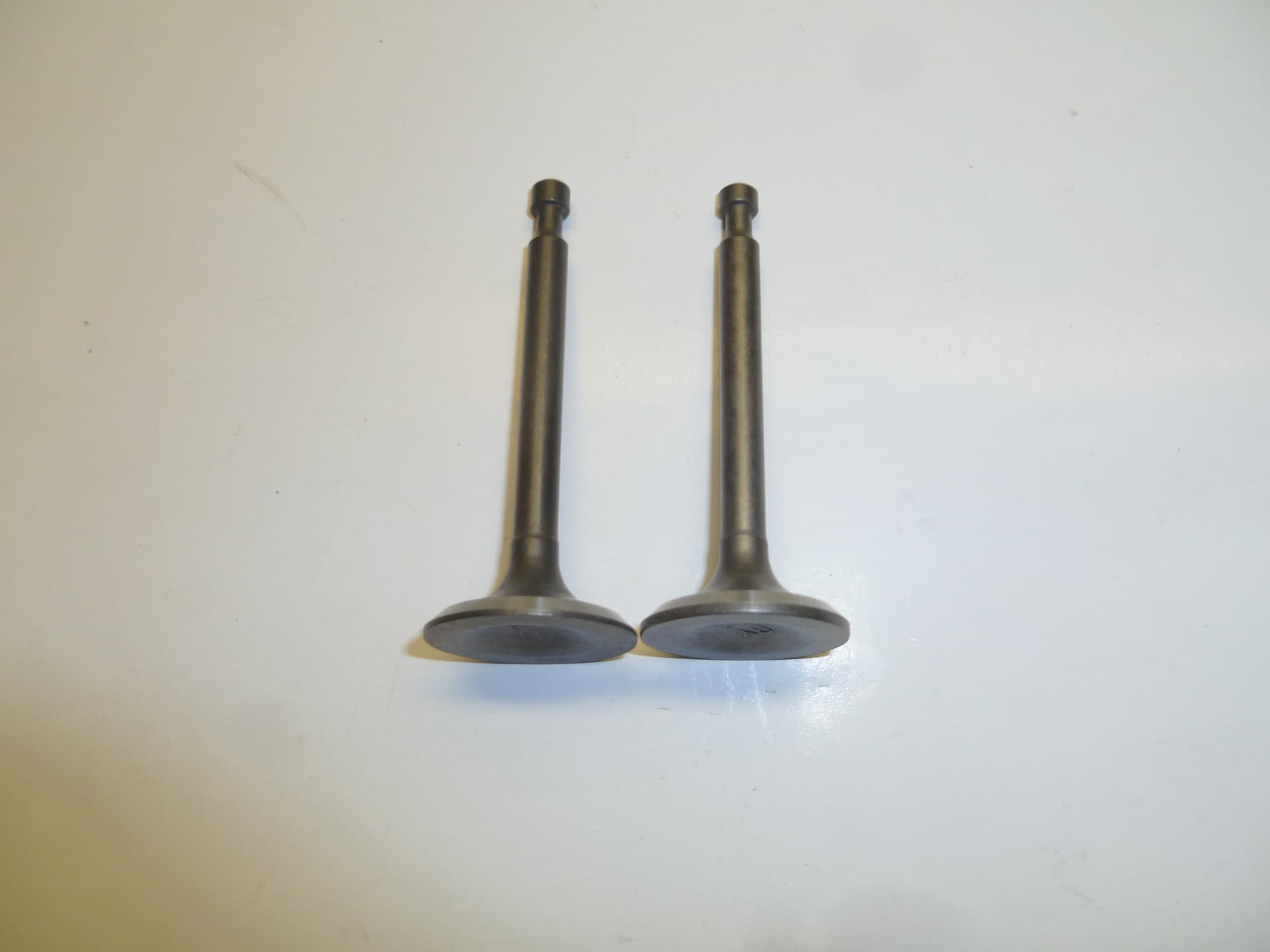 Клапаны впускной/выпускной GX-160 (комплект)/Intake; Exhaust valves, kit (14711-ZF1-000; 14721-ZF1-000)