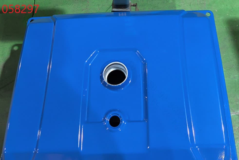 Бак топливный SGG 11000E3Ui,LT196FiE Lt / Fuel Tank (1.01.09.04.0374.0001)