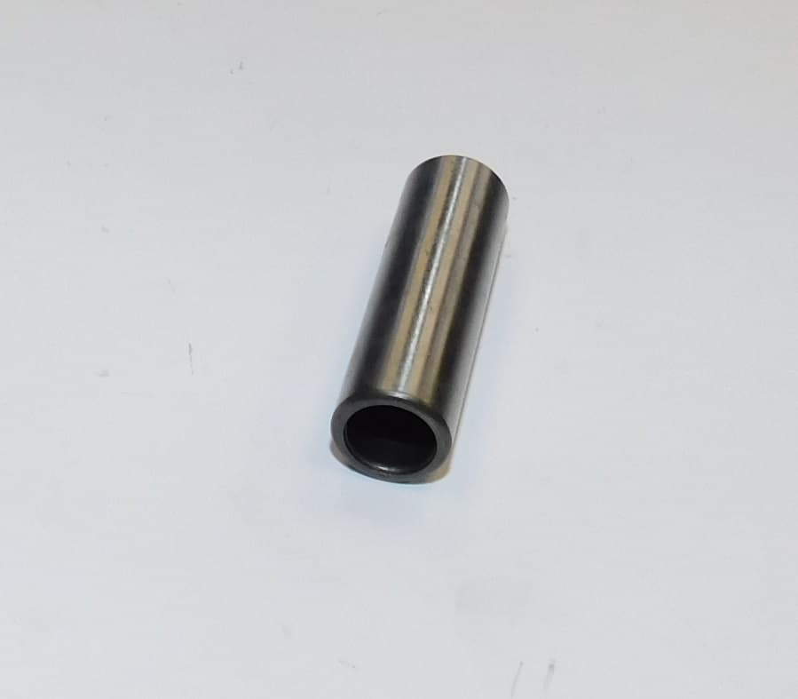 Палец поршневой SGG 2400Si, KM152F /Piston pin (03.03.13121-14801-00)