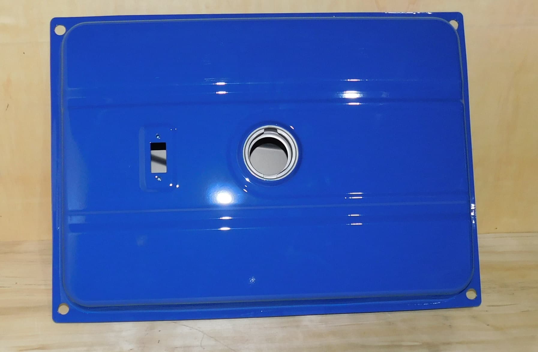 Бак топливный SGG 5000(..)-8500(..) Km / Fuel Tank (04.04.16621-500001-BGN00)
