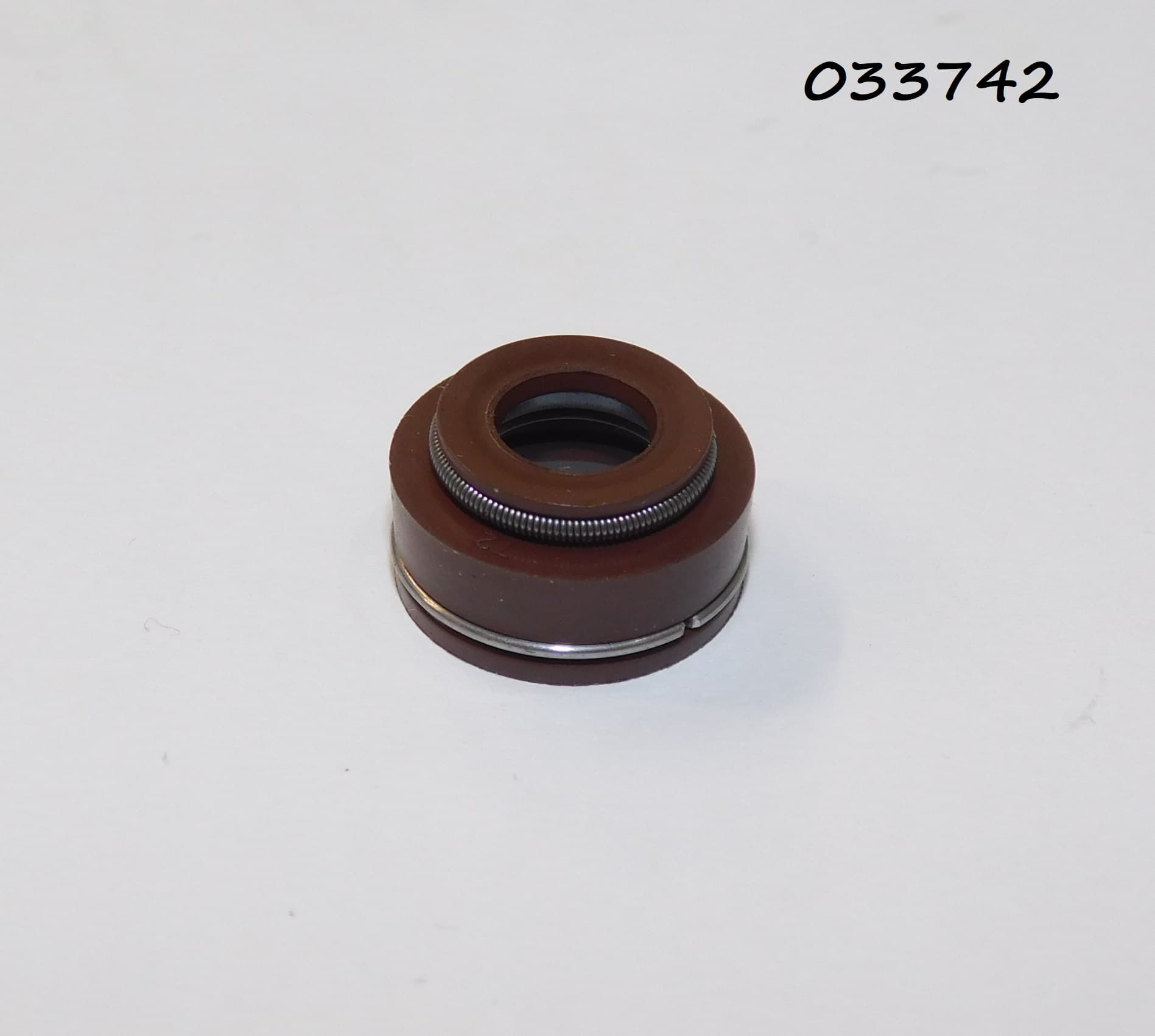 Колпачок маслосъемный SGG 10000Ei,SV460 до 08.2024 Sc / Valve Steam Seal (34007-00001-00)