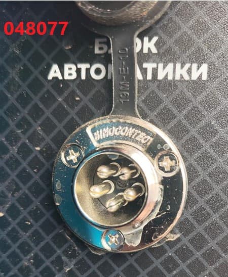 Разъем к блоку АВР-C 5 pin / Connector 5-pin (271890121-0001)