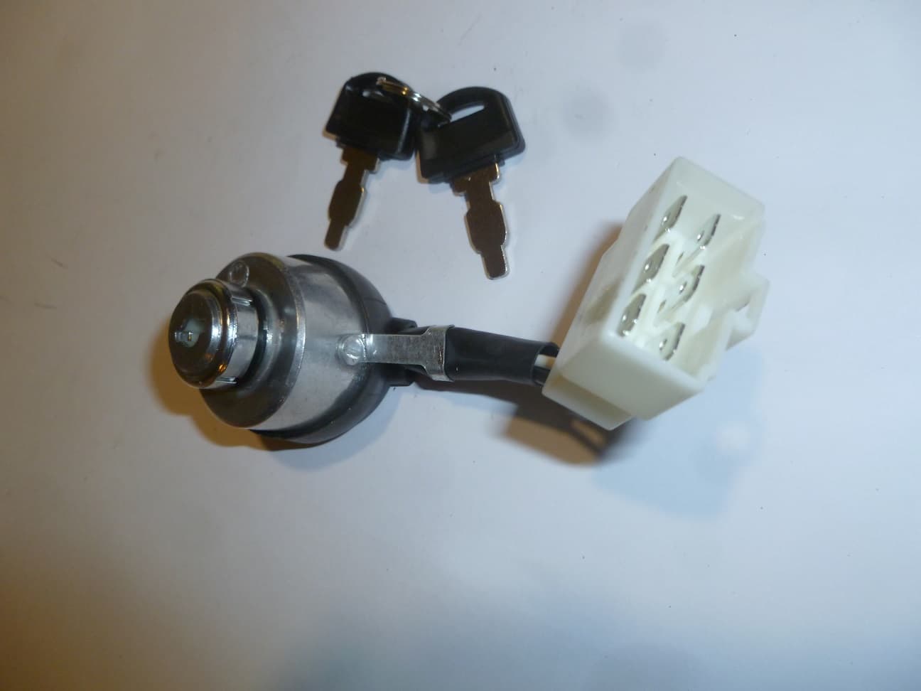 Замок зажигания с ключами в сборе SGG 5000 E,EH (6-контактов) / Ignition lock with keys assy