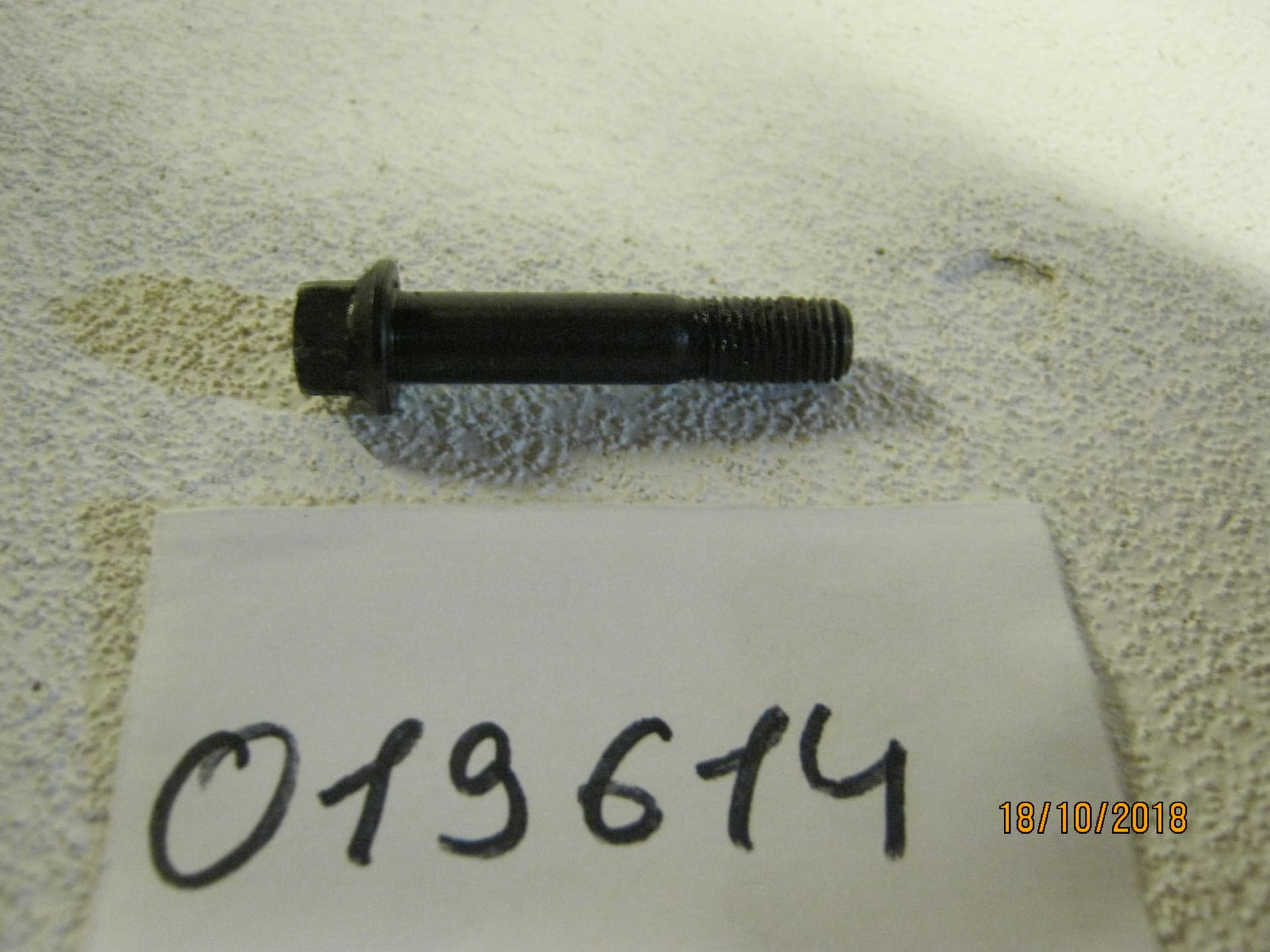 Болт шатуна SDG6500/Connecting rod bolt