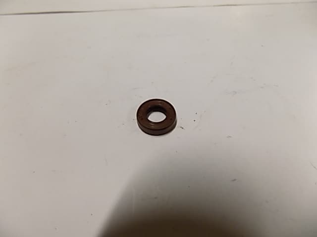 Сальник вилки привода ТНВД / Oil seal (S170F-11008)