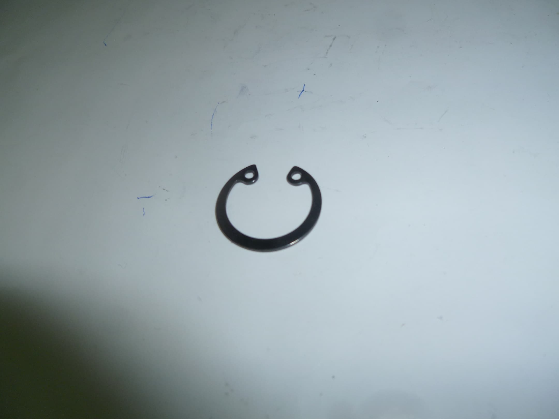Кольцо стопорное пальца поршневого KM2V80 (D=22) / Retainer ring (20 GB/Е 893.1-1986)