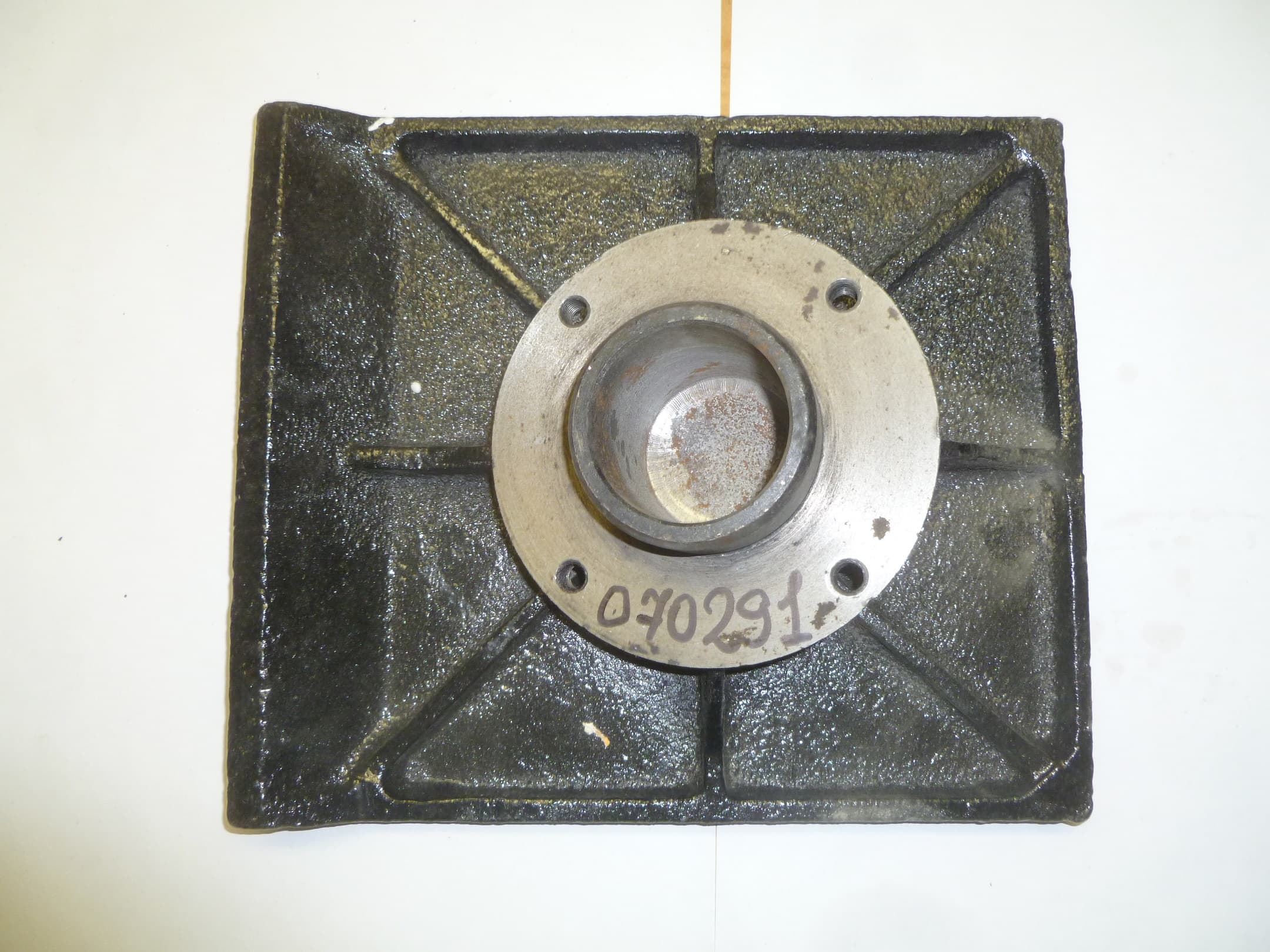 Подошва вибротрамбовки HCD 70A (305х260)/Plate Assymbly