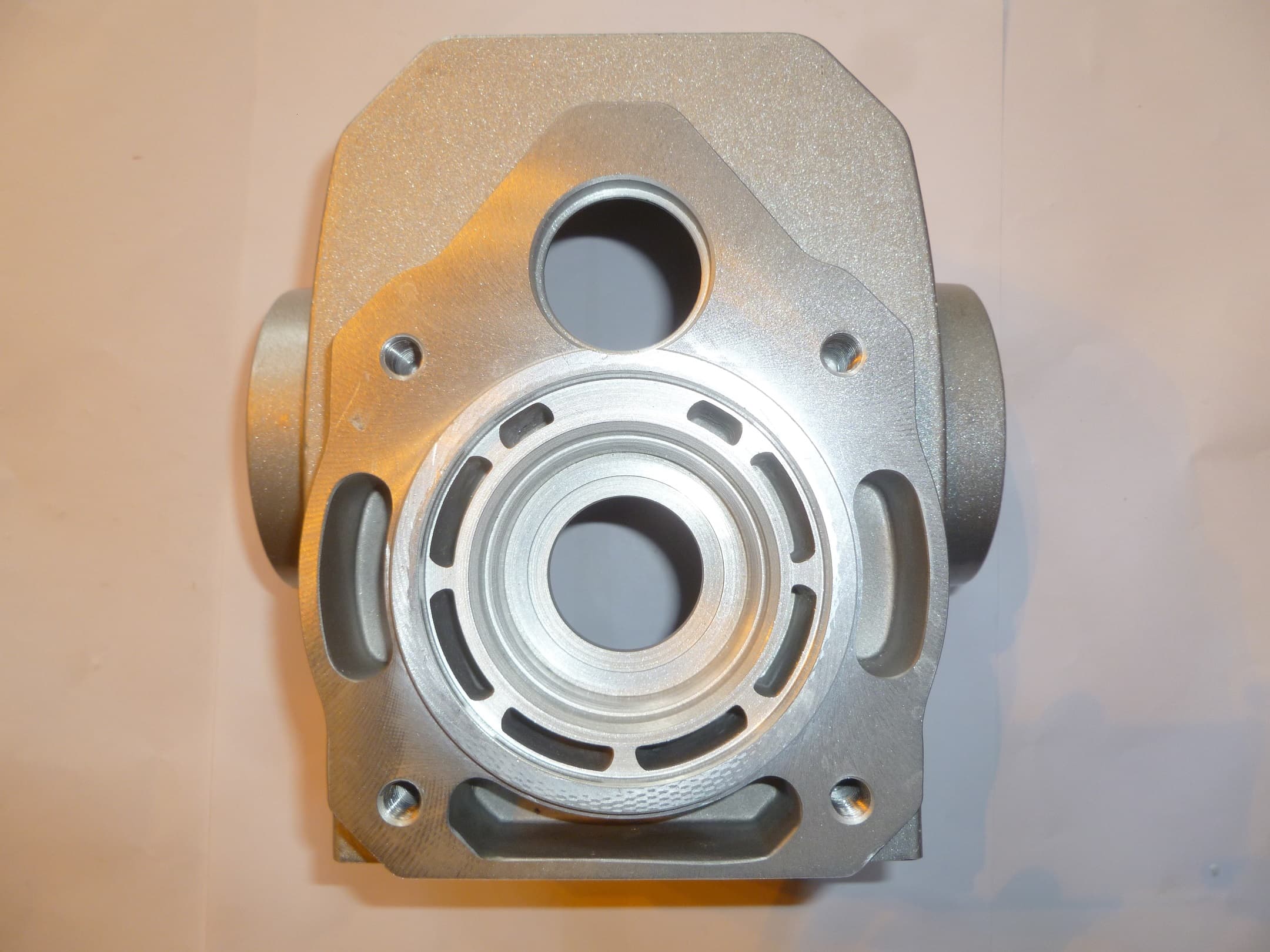 Корпус редуктора TSS RM75H,L/crankcase, №15 (WH-RM80-015)