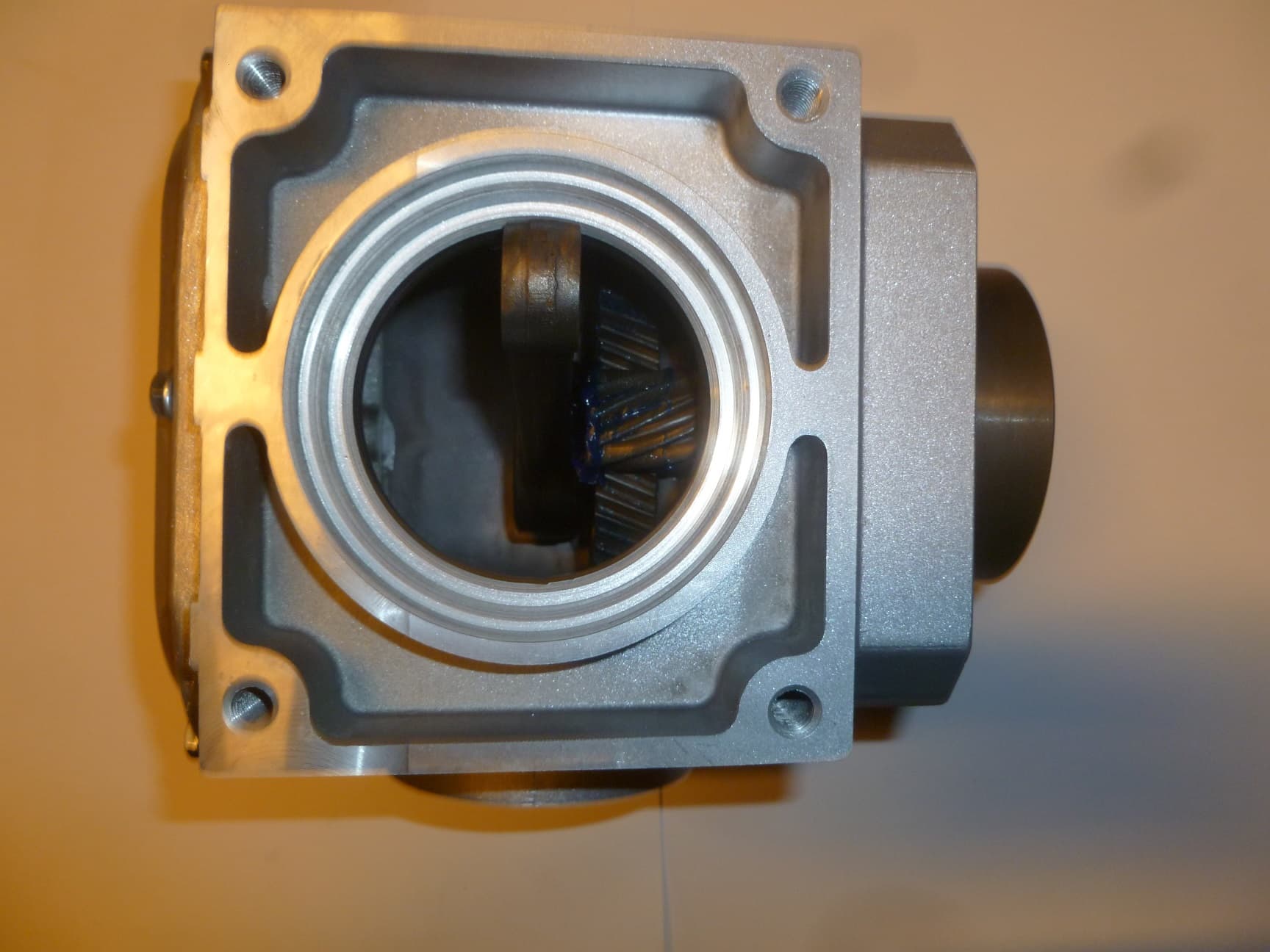 Редуктор в сборе TSS RM75H,L/crankcase assembly