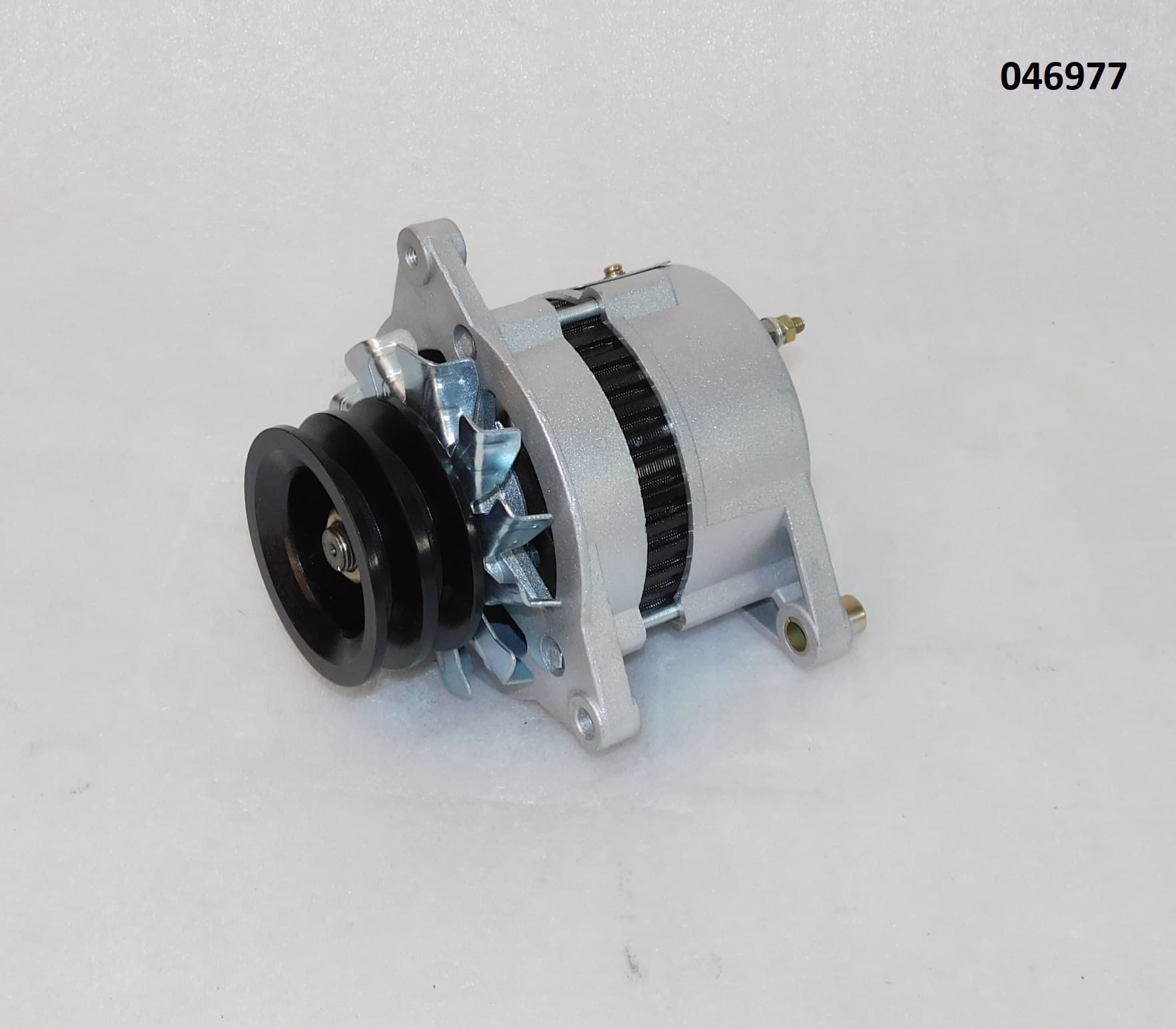 Генератор зарядный TDK 56,66 4LT/Battery charging generator ( 4R620100-B, JF2312, 28 v,350 w,18а.) д