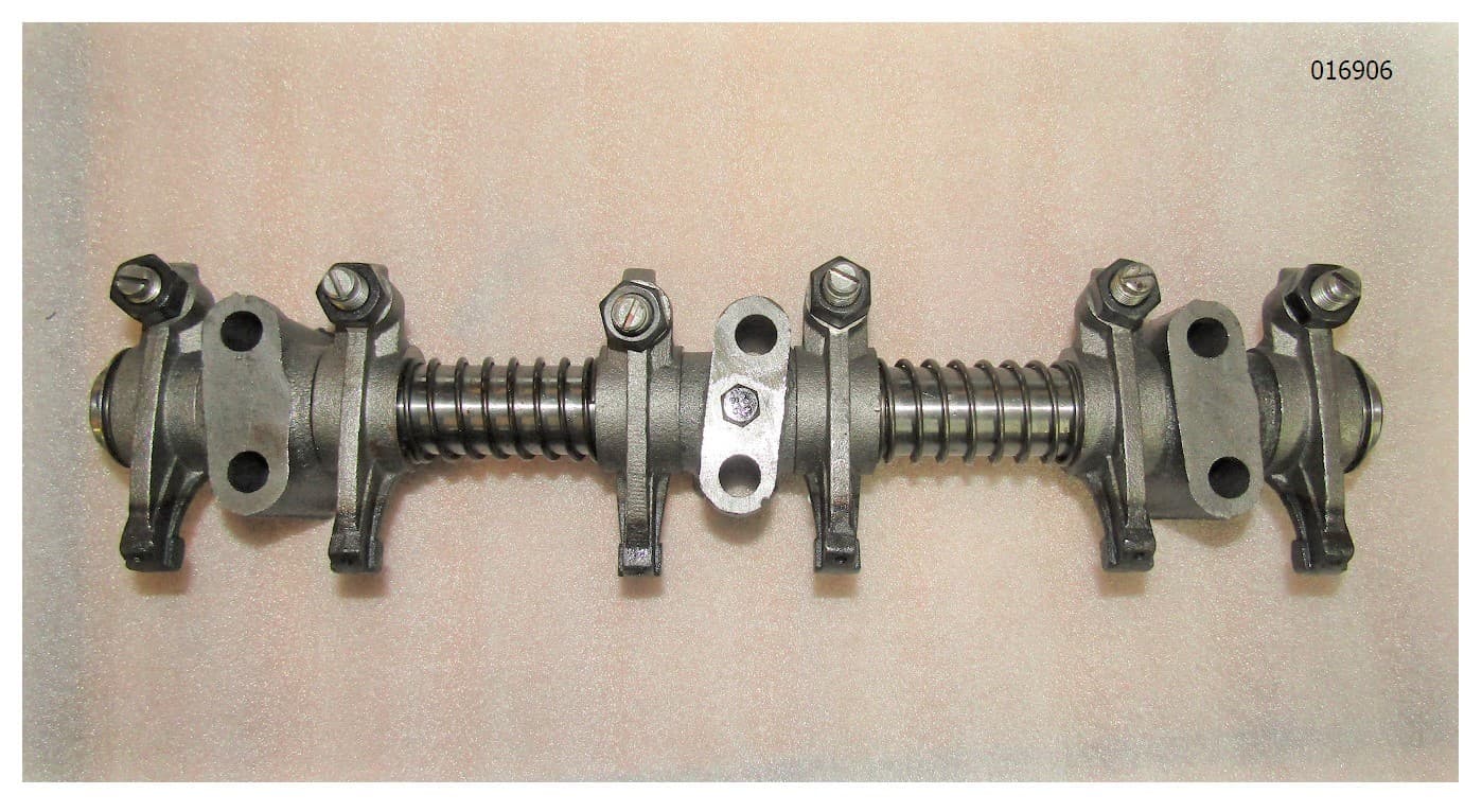 Ось коромысел в сборе с коромыслами,стойками,пружинами Ricardo R6105AZLDS1; TDK 110 6LT /R6105ZDS1 (