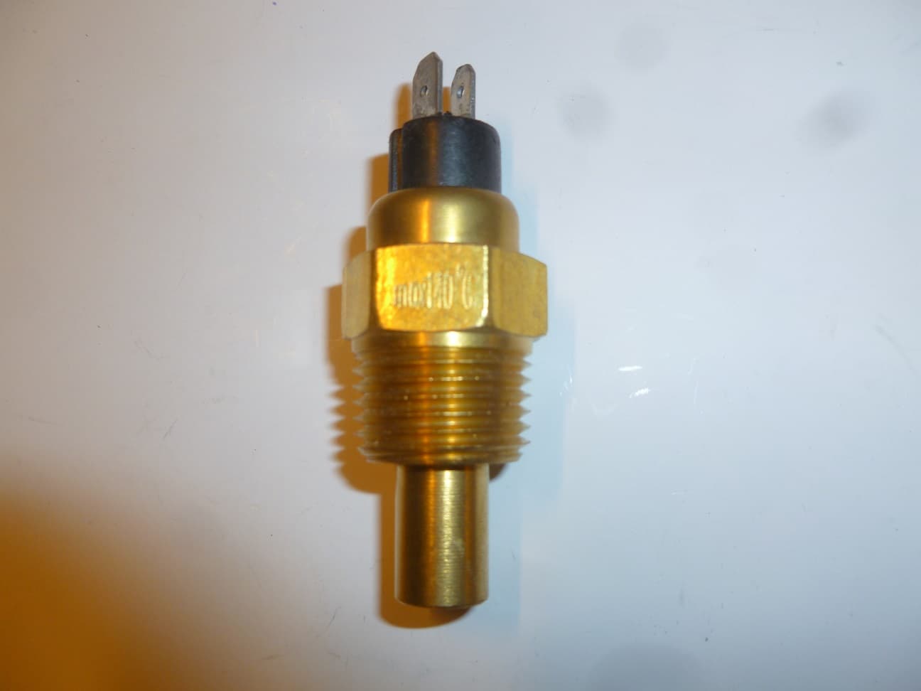Датчик температуры ОЖ TDX 320- 1100 12VTE (T=140.С) /Water Temperature sensor