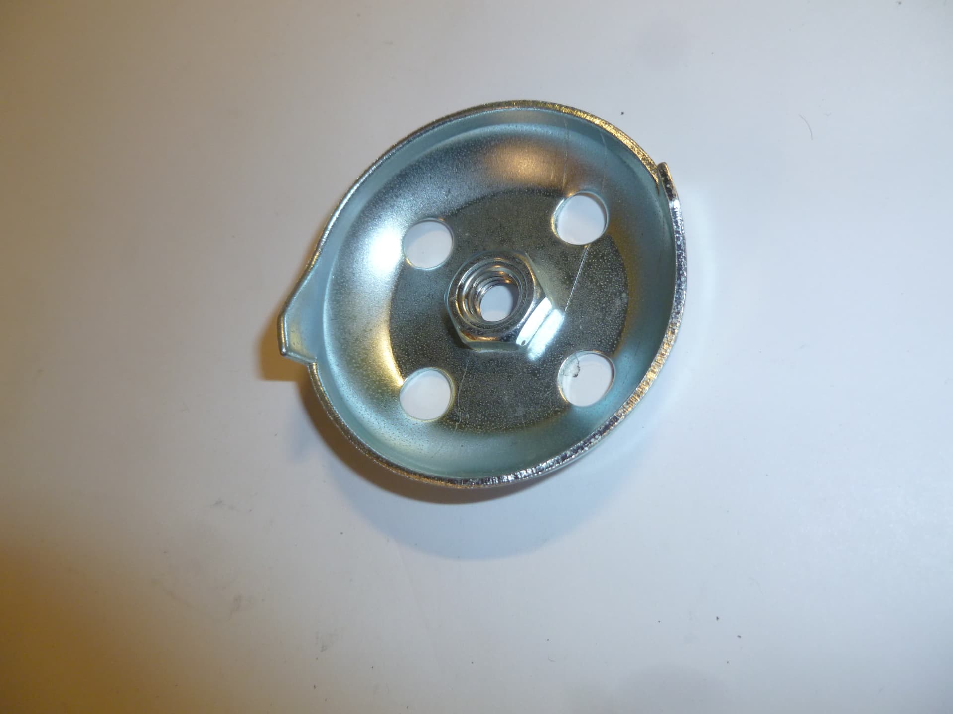Крышка захватов стартера ручного 1E44F/Starting drive plate (№1-17 JH95A, 1E44F)