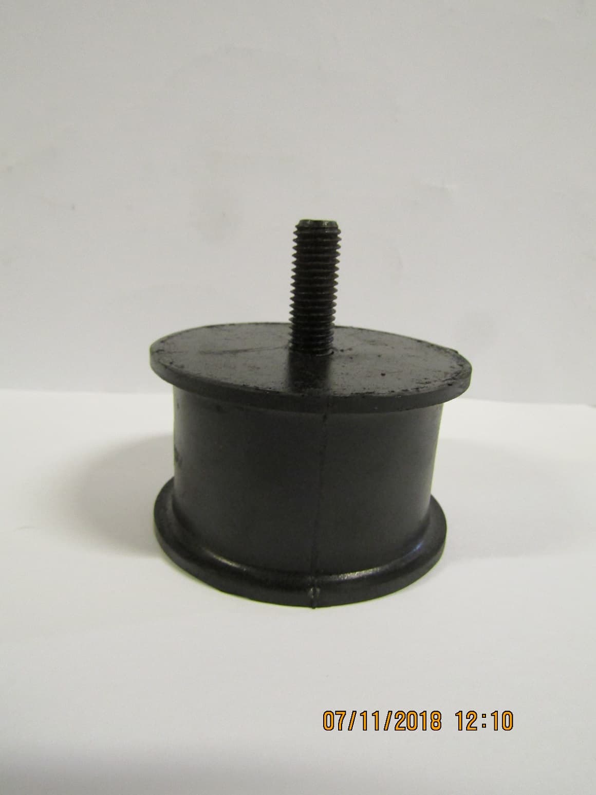 Амортизатор (80х48х1Ш М12х27) платформы двигателя TSS-СР-240/Shock Absorber, №9 (1604-00004-4)