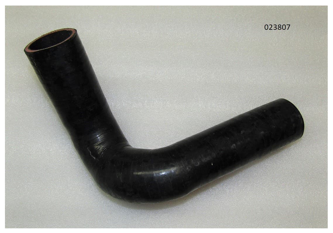 Патрубок радиатора верхний Ricardo Y485BZD; TDК 22 4L (48х38х150х130х200) /Radiator, Rubber hose, wa