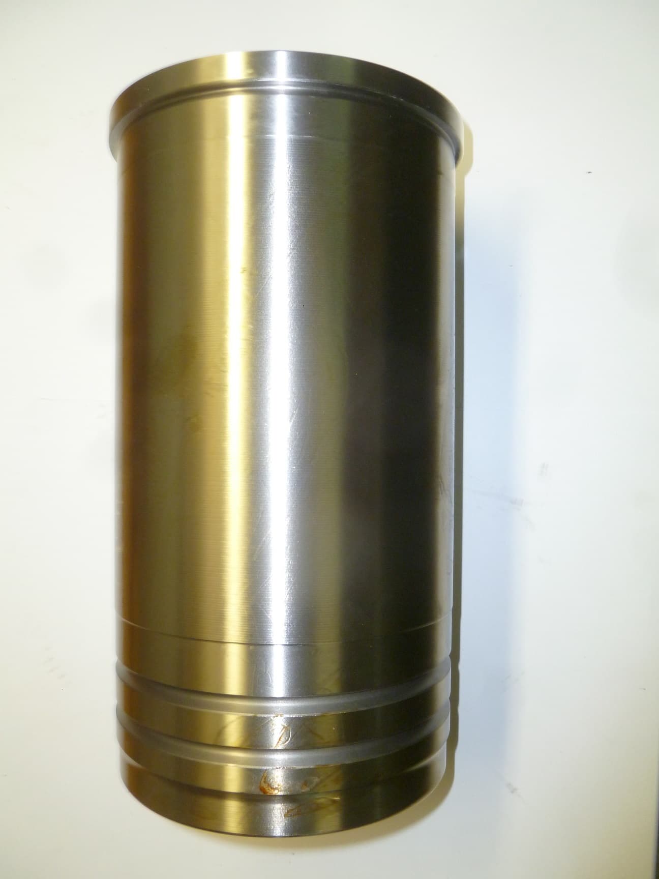 Гильза цилиндра (D=138 мм) TDX 710 12VTE/Cylinder Liner,KS;982-02-002
