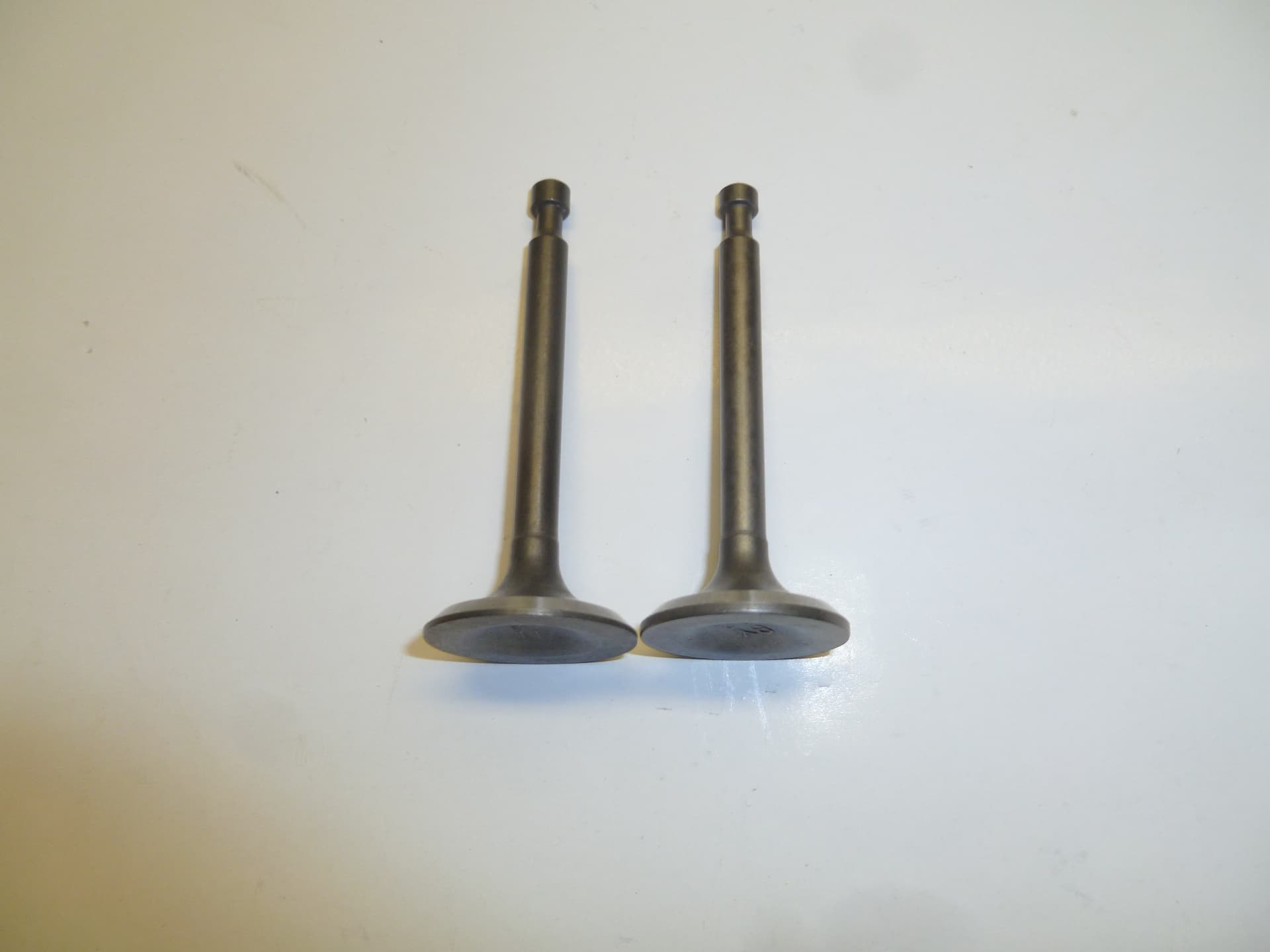 Клапаны впускной/выпускной GX-160 (комплект)/Intake; Exhaust valves, kit (14711-ZF1-000; 14721-ZF1-000)