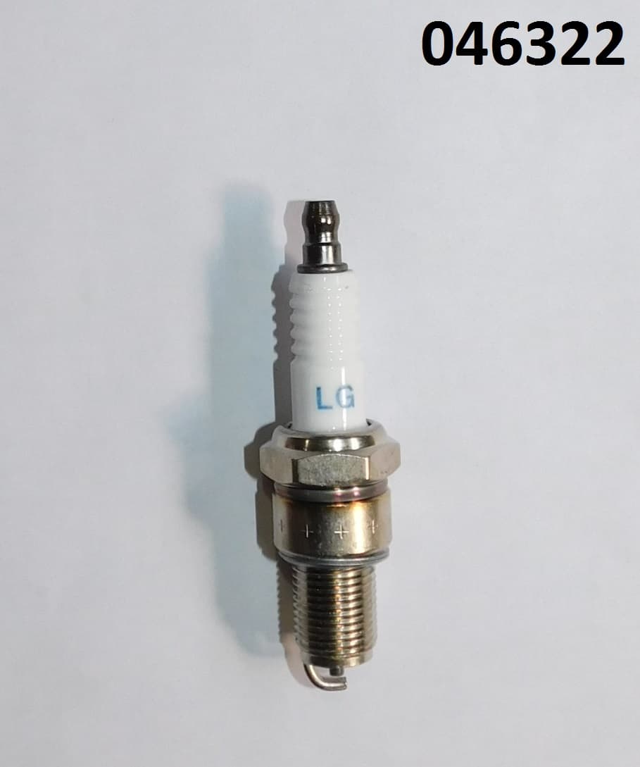 Свеча зажигания бензинового двигателя SGG 7000(..)-7500(..),192FD,KP460E Lf / Spark plug (27100-A0710-0010)