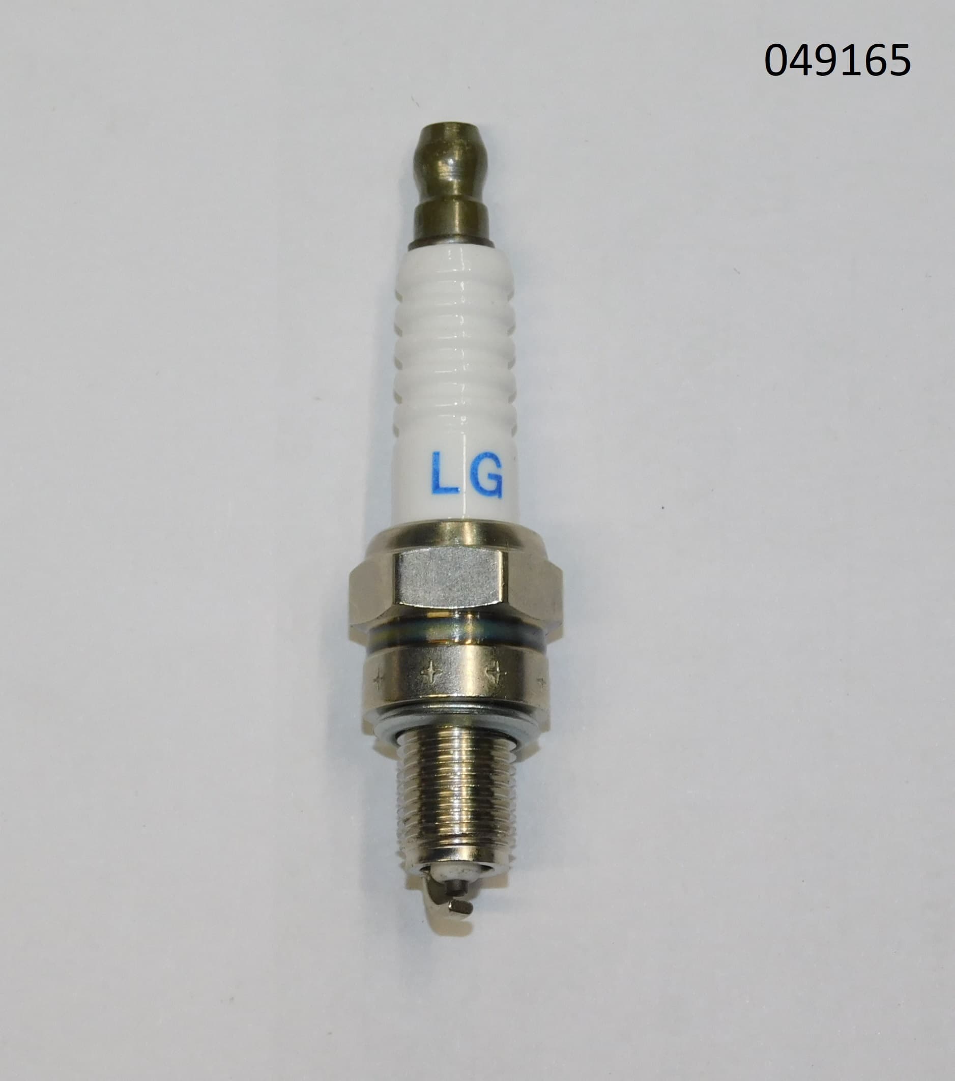 Свеча зажигания бензинового двигателя SGG 1400Si,SH60B Sc / Spark plug (20027-00037-00)