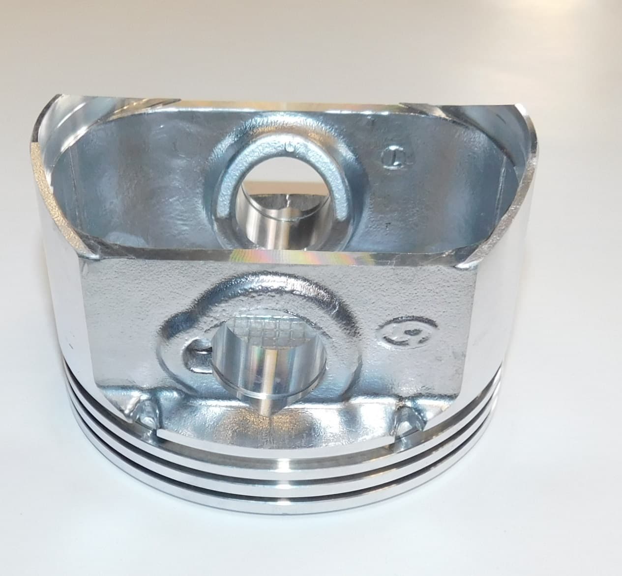Поршень SGG 17000(..)-18000(..),2V90F (D=90 мм) / Piston kit 2V90F (13311-A2910-0002)