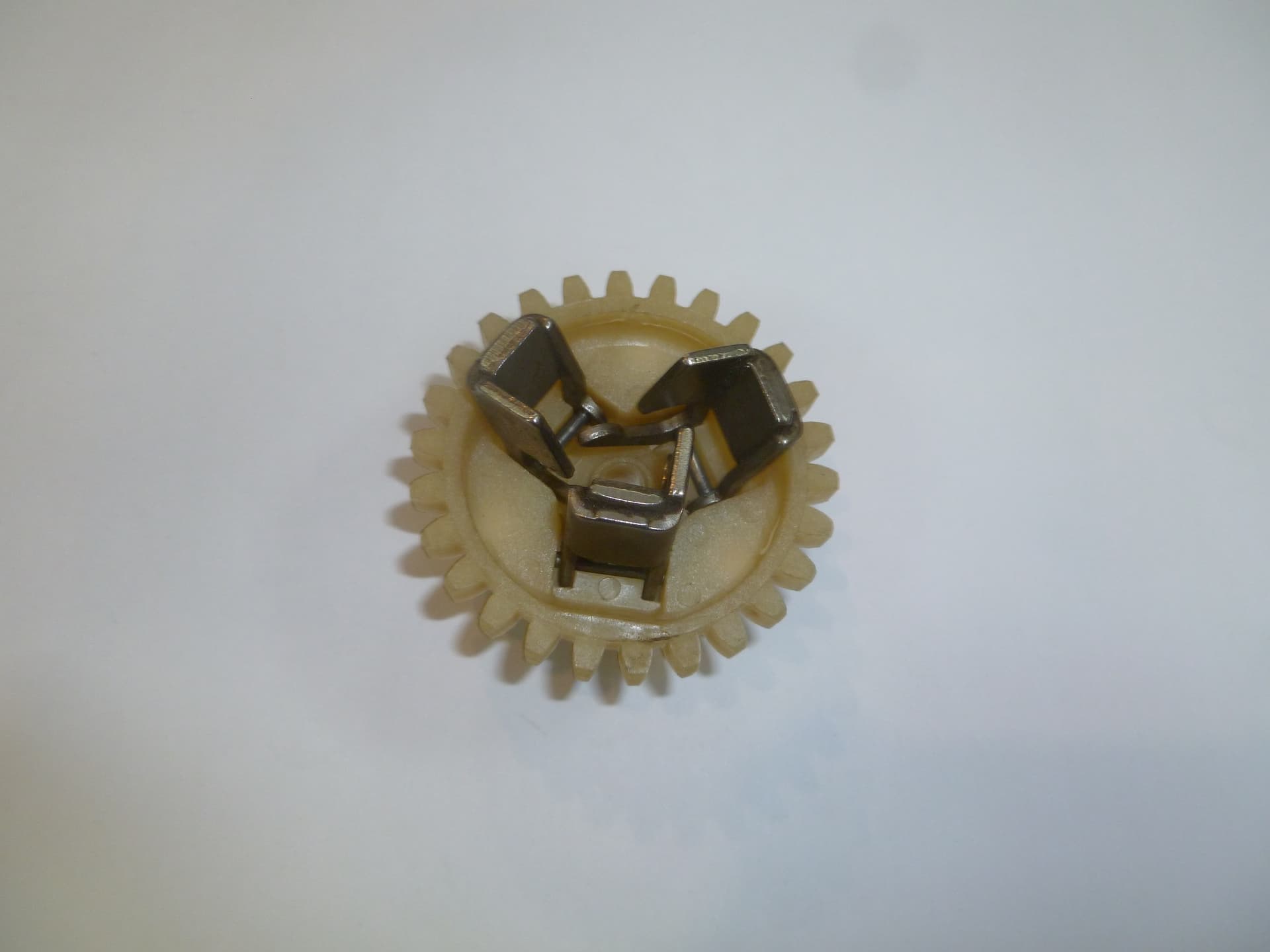 Шестерня регулятора оборотов в сборе KG690 / Governor Gear (KG670-11101/02/03)