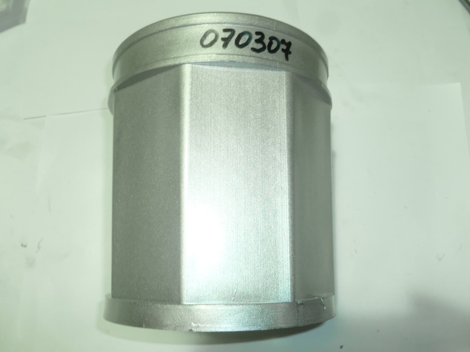 Корпус вибромеханизма (нижняя часть) HCD80C/Lower support of dust cover