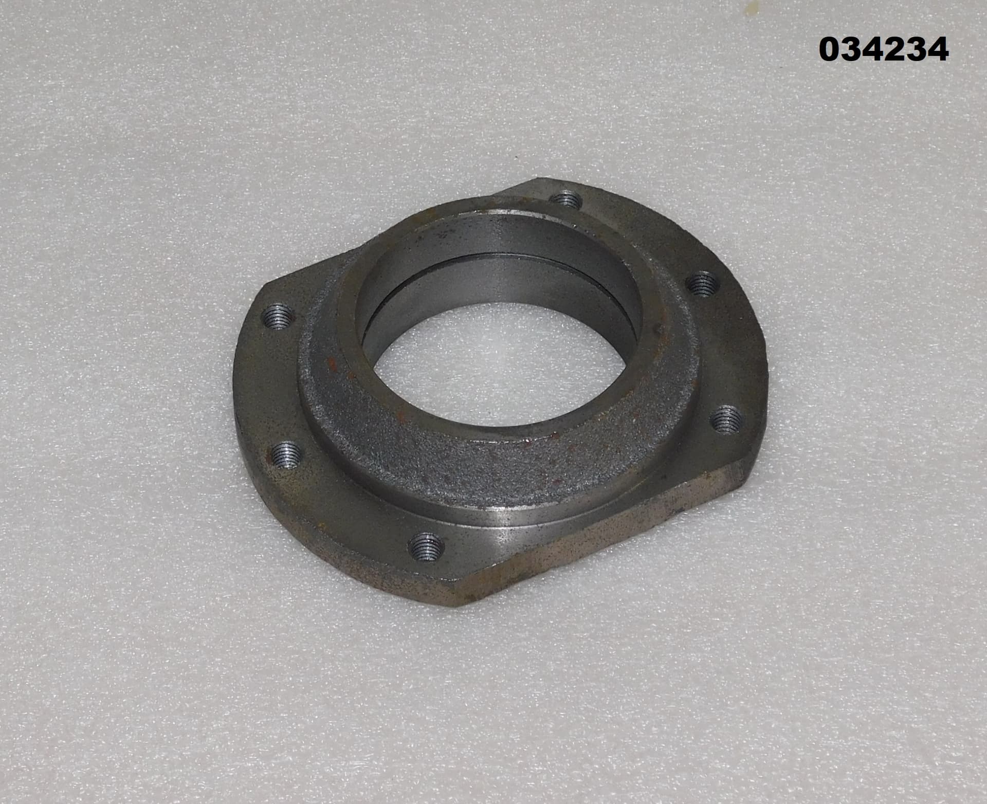 Корпус подшипника вала холостого хода TDA-N 230 6LTE/Idler gear bearing seat (761-07-007a)