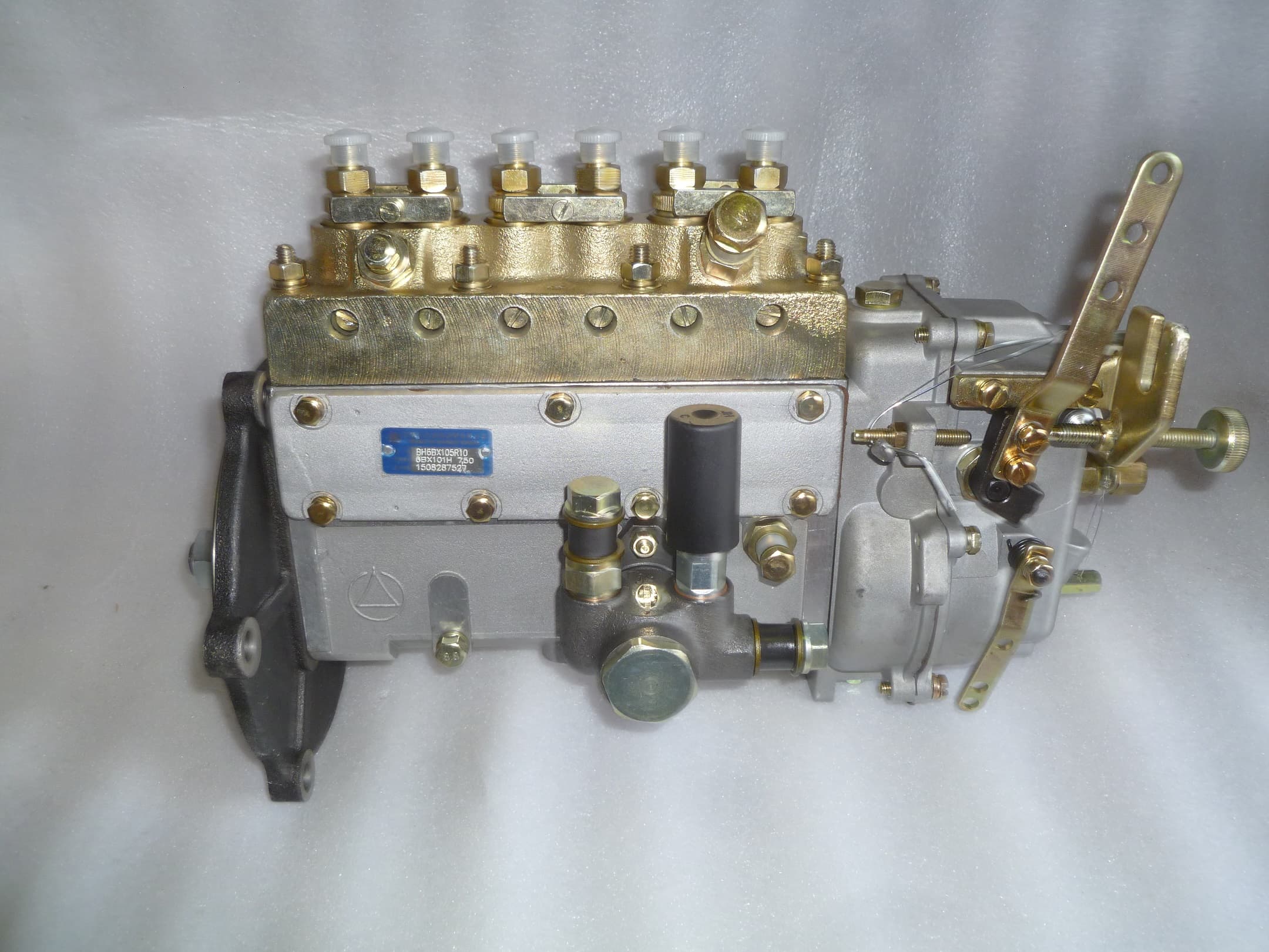 Насос топливный высокого давления Ricardo R6105BZLDS1; TDK 132 6LT/Fuel Injection Pump 6R1Q310100-A